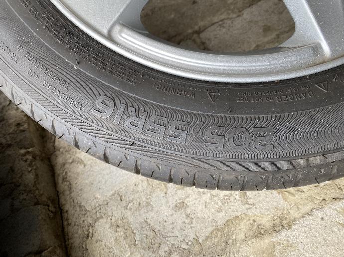 Vente pneus Michellin Volvo d’origine 