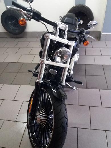 Harley-Davidson Softail Breakout