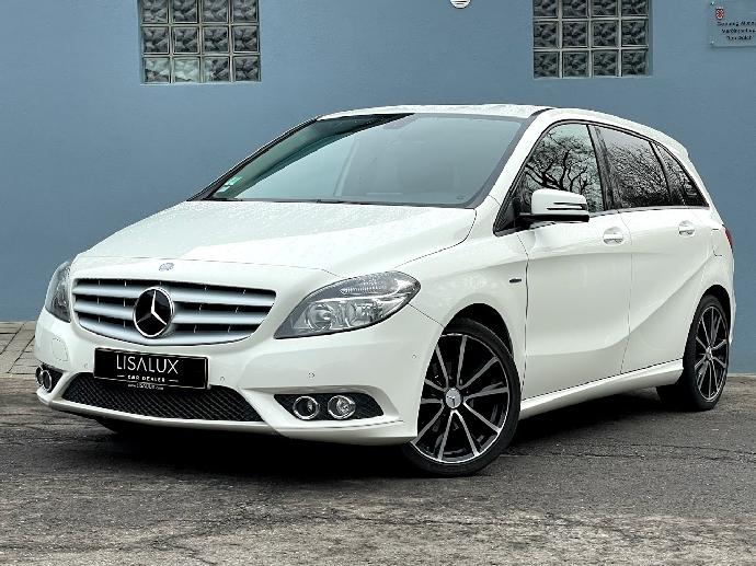 Mercedes B 180
