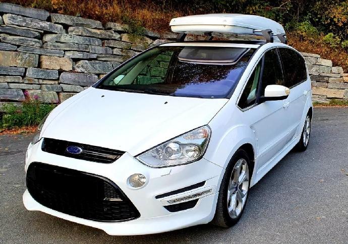 Ford S-Max
